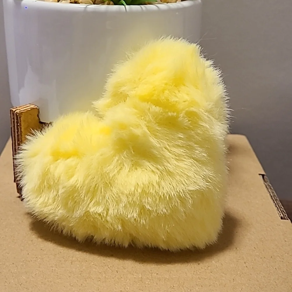 Yellow Faux Fur Heart‎ Keychain Purse Charm Bag Charm Fluffy Cute Accessory